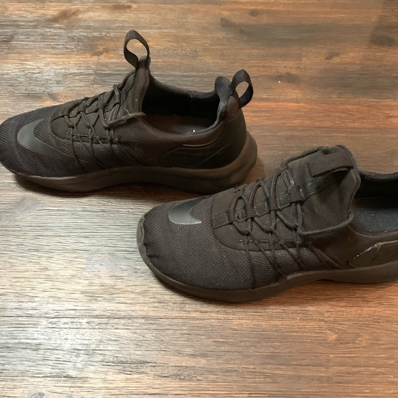 Nike Darwin sneakers - Picture 2 of 3